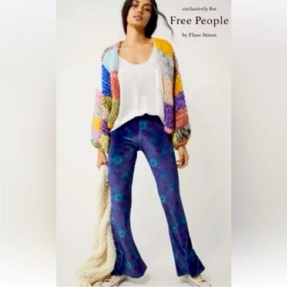 Flare Street X Free People Juniper Flares Paisley Flower Power Deep Purple NEW M